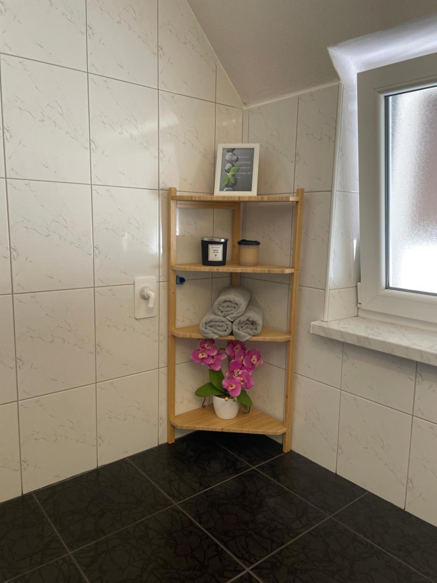 Apartment Tijana Nomenj Buitenkant foto